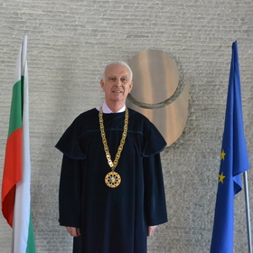 1_280x280_crop_478b24840a