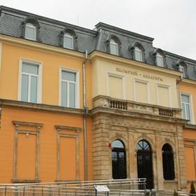 photo-32_280x280_crop_478b24840a