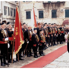 img-3788_280x280_crop_478b24840a