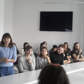 1588835_280x280_crop_478b24840a