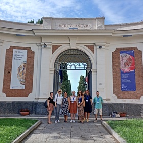 img-20210918-110120_280x280_crop_478b24840a