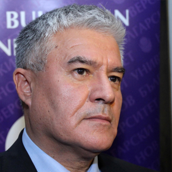 plamen-bockov3_700x700_crop_478b24840a