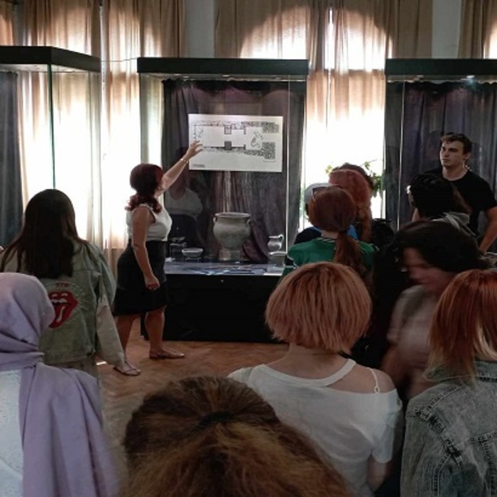 02-focus_700x700_crop_478b24840a