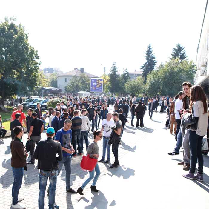 mainar-programi-1679_700x700_crop_478b24840a